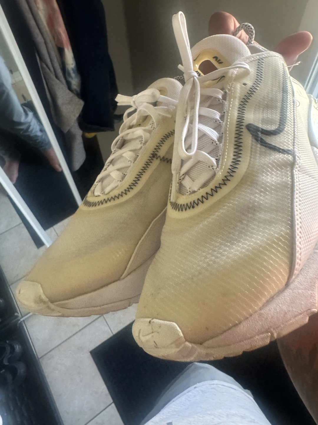 Nike Air Max 2090 Sneakers