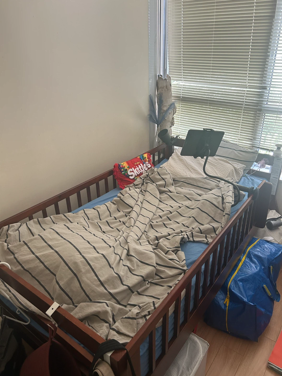 Bed frame+ Mattress