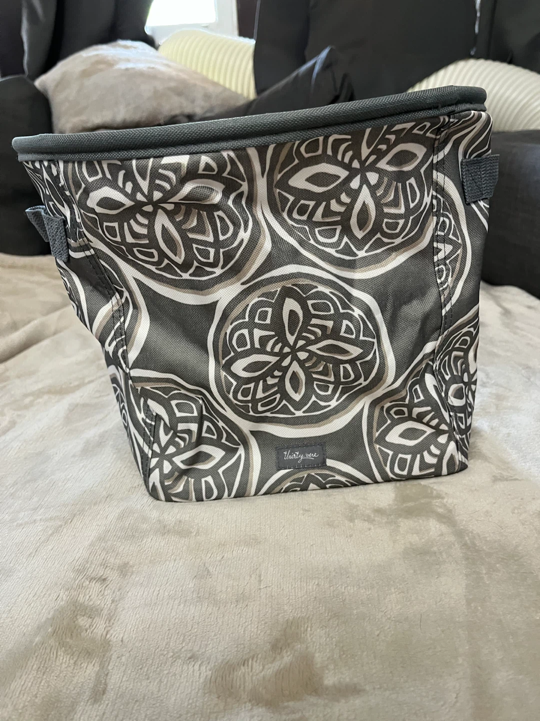 Thirty-one storage baskets - photo 2
