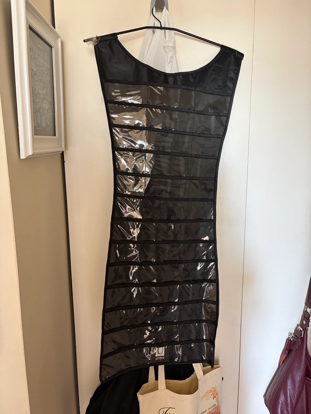 Umbra Black Hanging Jewelry Organizer