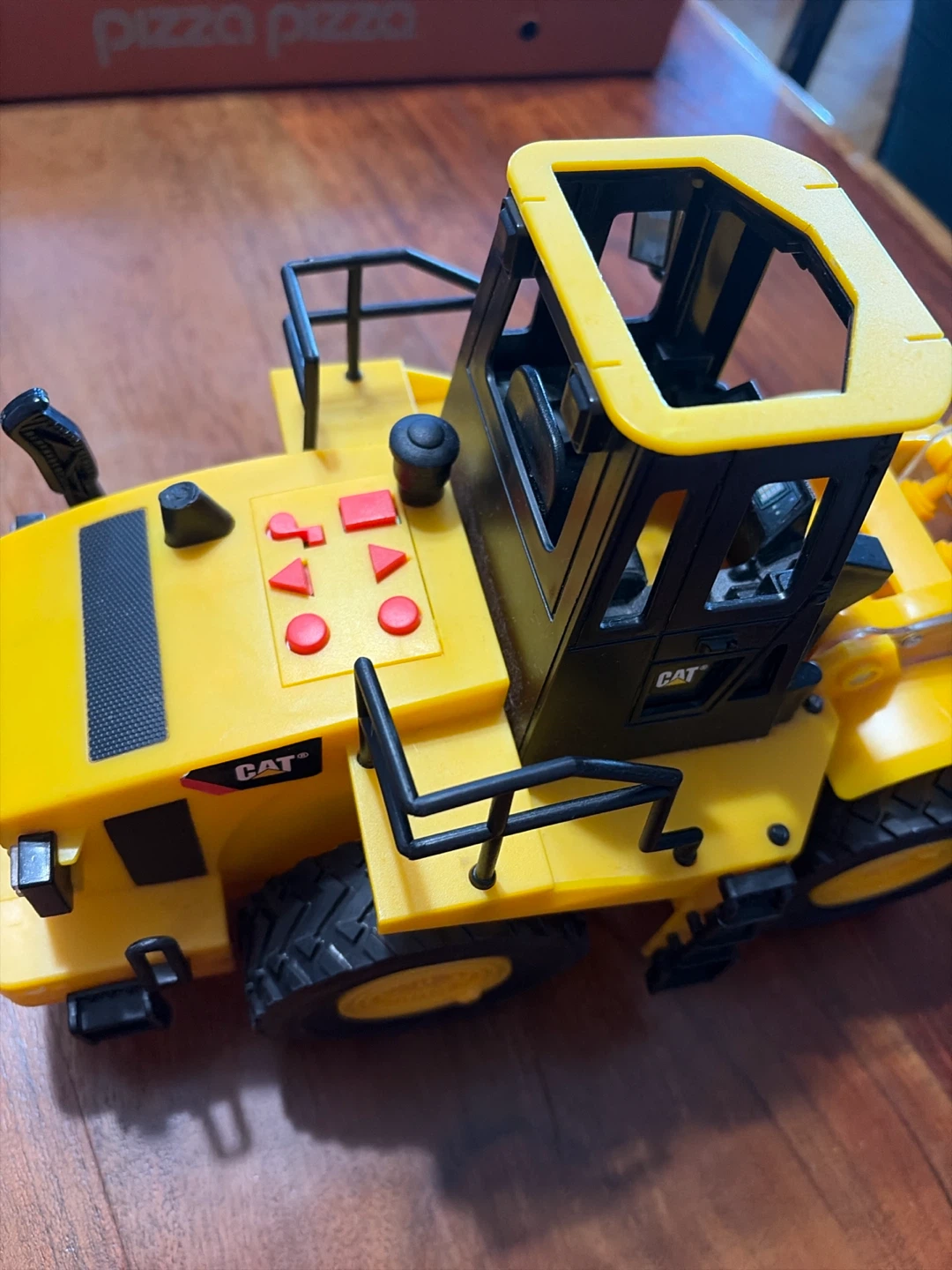CAT Construction Wheel Loader Toy - photo 2