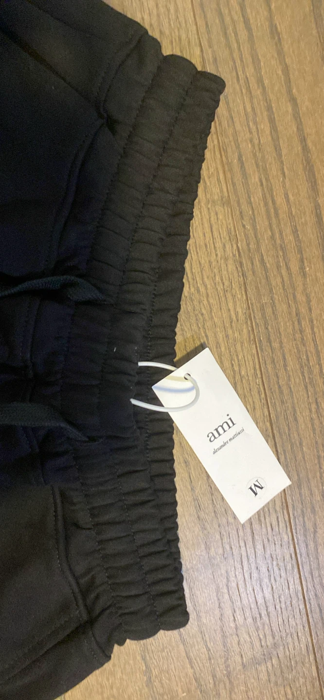 AMI Paris Shorts - photo 3