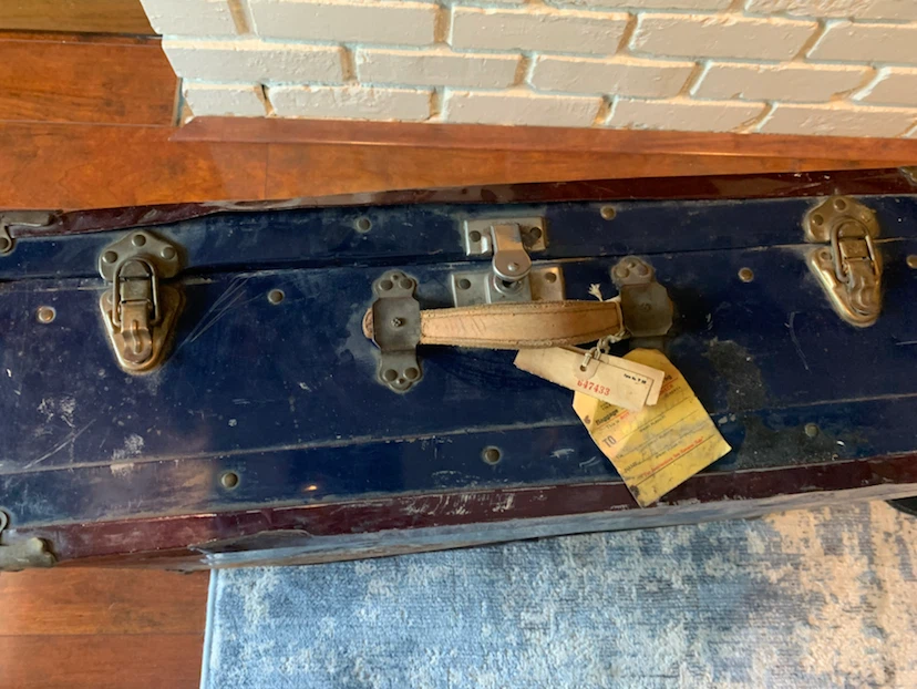Vintage Blue Train Case - photo 5