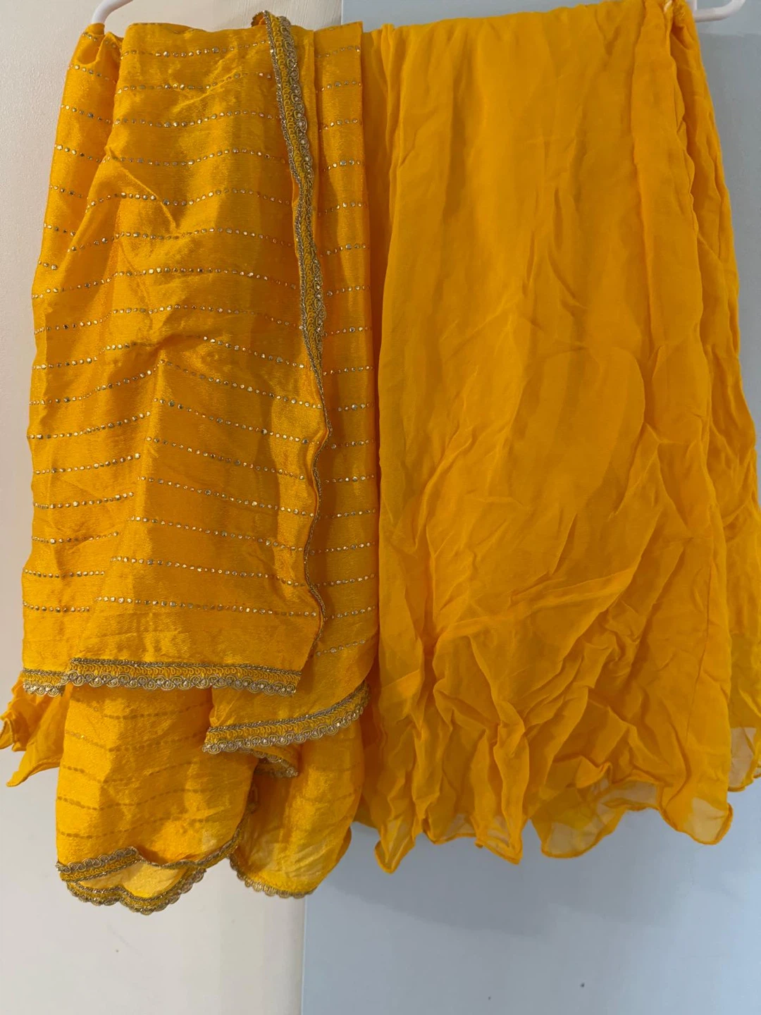Yellow Embellished Kurti with Dupatta - photo 2