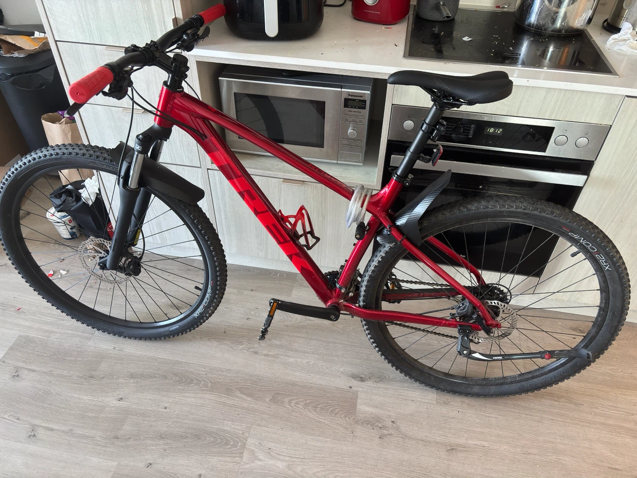 Trek Marlin 4 Mountain Bike (Large size) with add-ons - photo 2