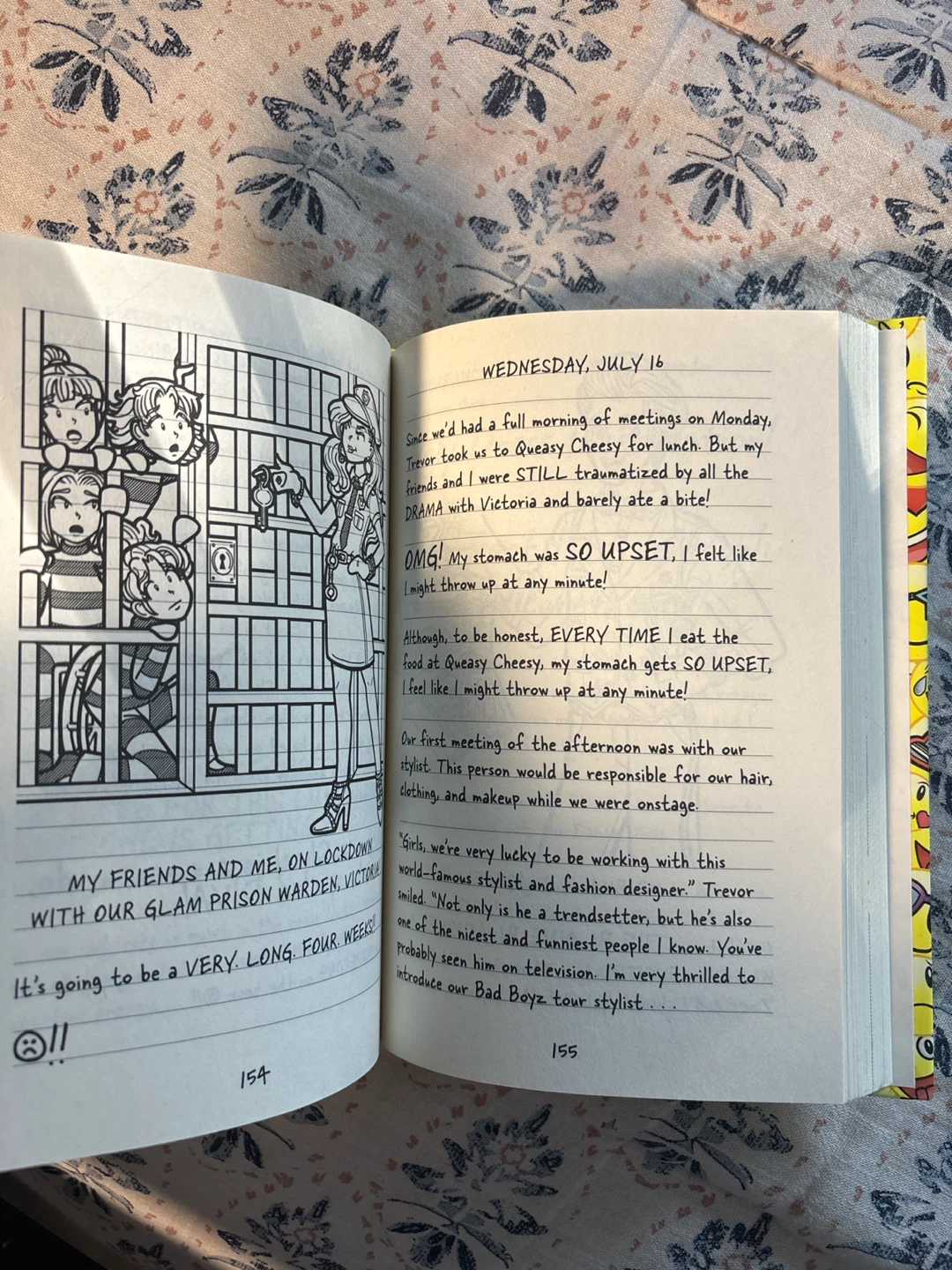 Dork Diaries #14: Tales from a Not-So-Best Friend Forever - photo 4