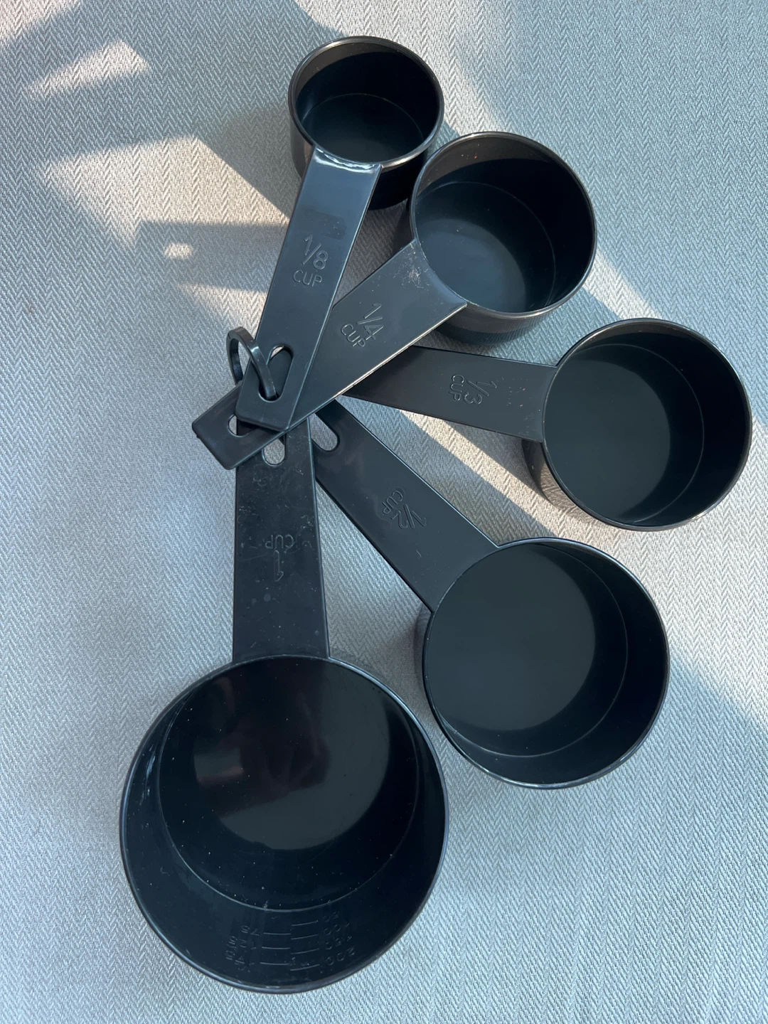 Black Measuring Cups and Spoons Set - photo 3