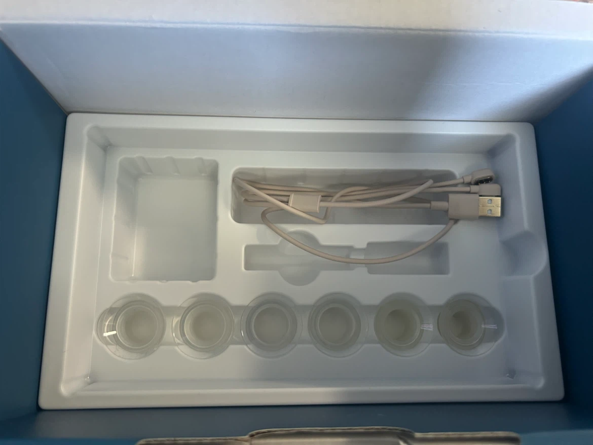 eufy Electric Breast Pump - photo 2