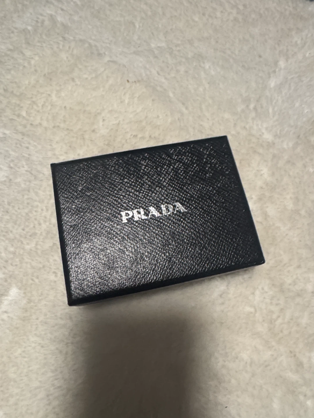 Prada & Gucci Boxes for wallets & accessories
