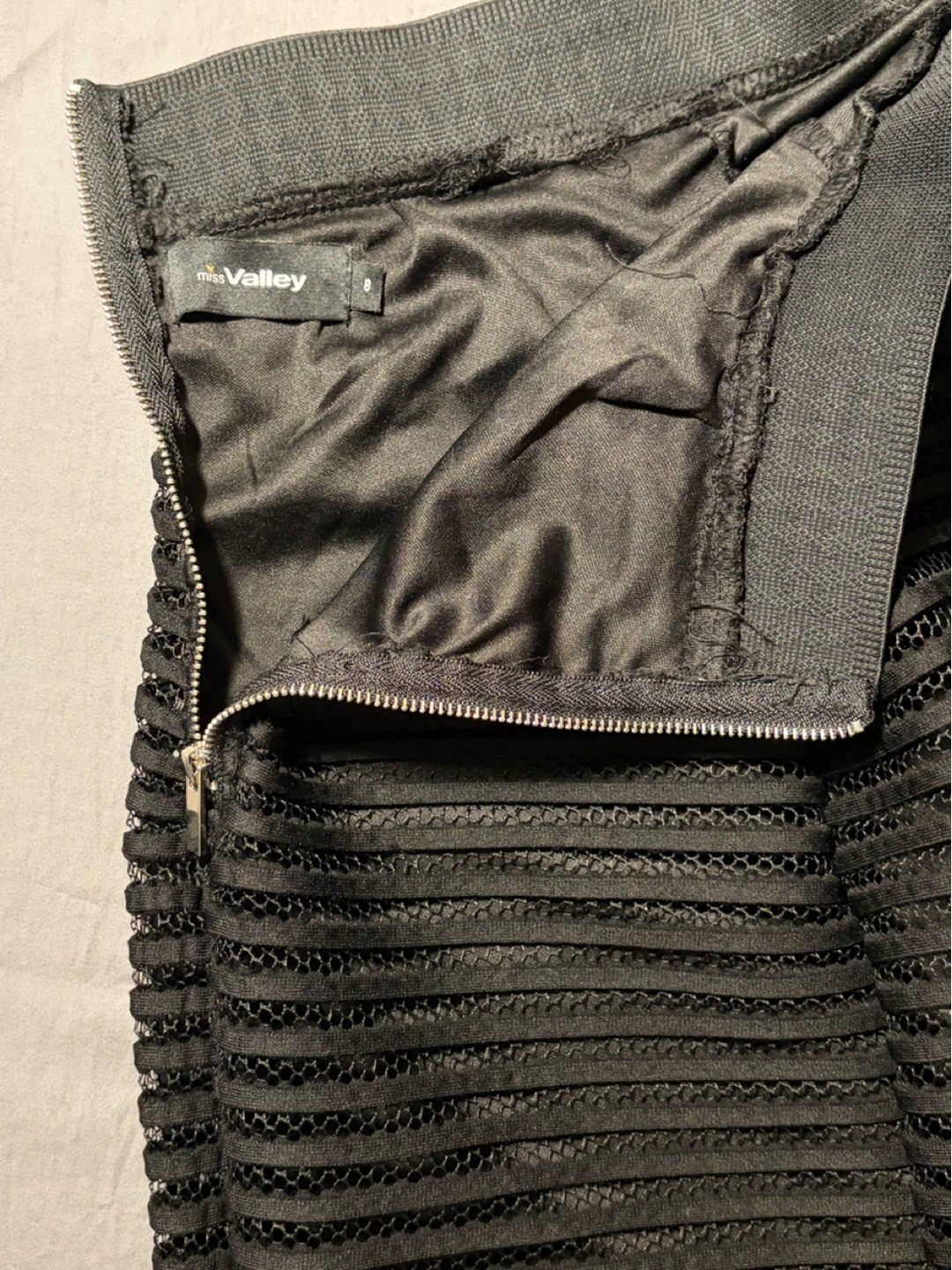 Black Textured Mesh Skirt Miss Valley - photo 5