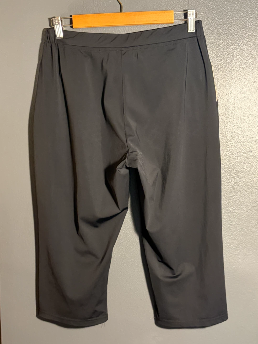 Black Capri Pants with Tartan Pockets - photo 2