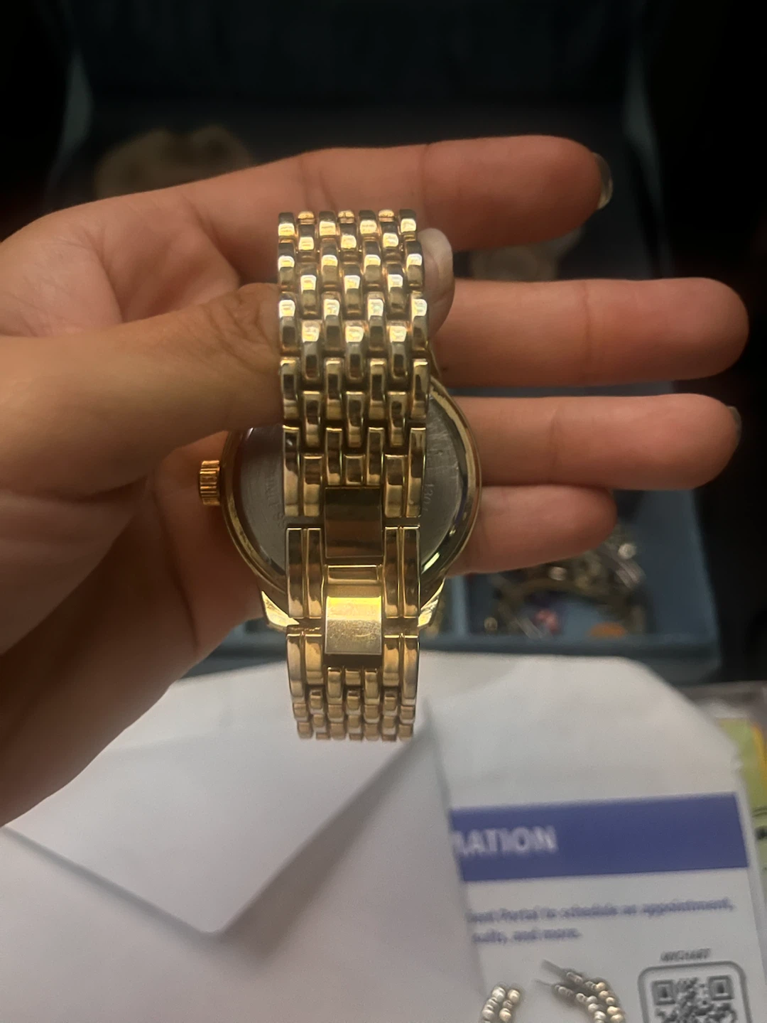 Gold Tone Watch - photo 2