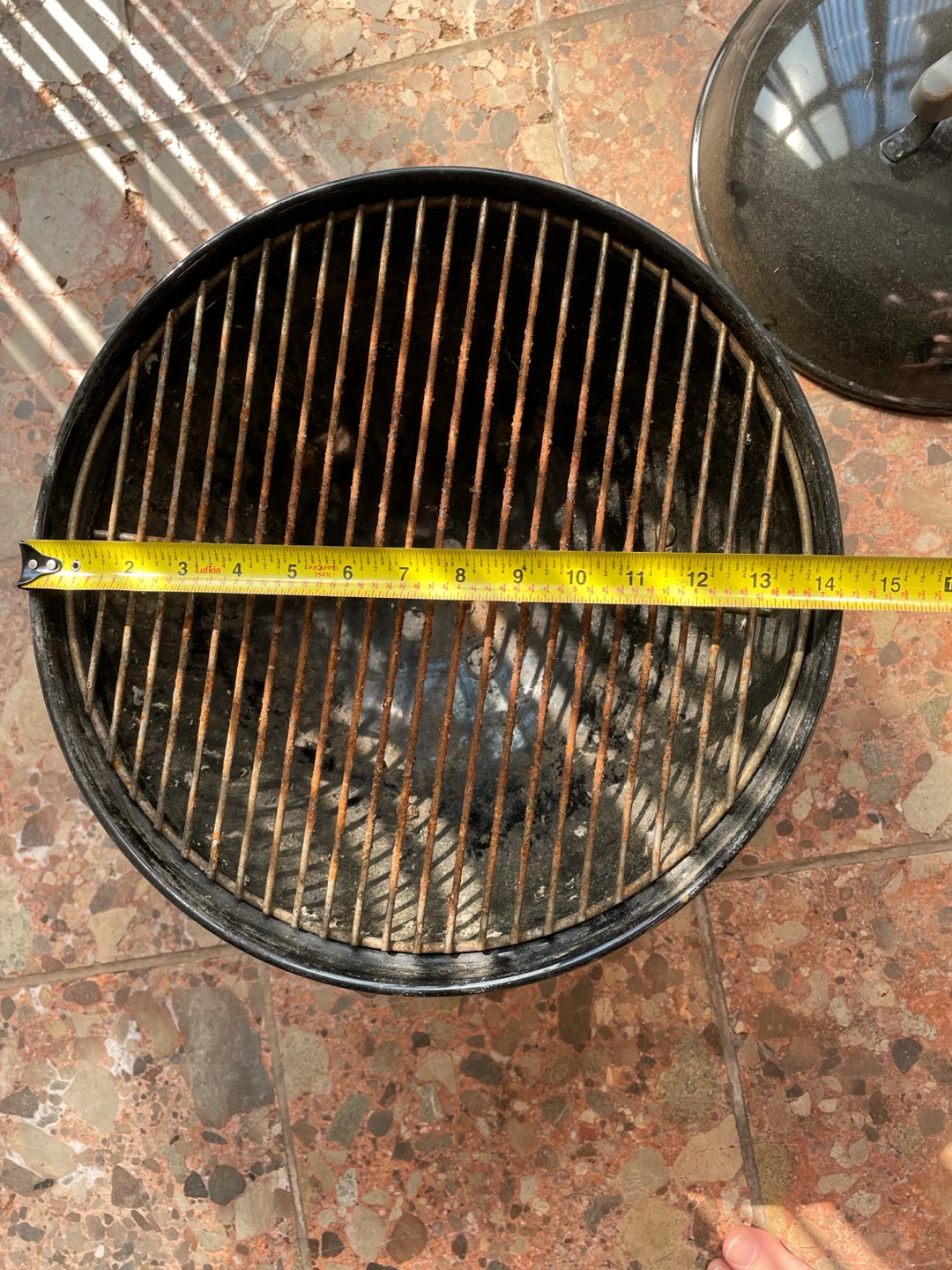 Weber Smokey Joe 14” Charcoal portable grill - photo 4