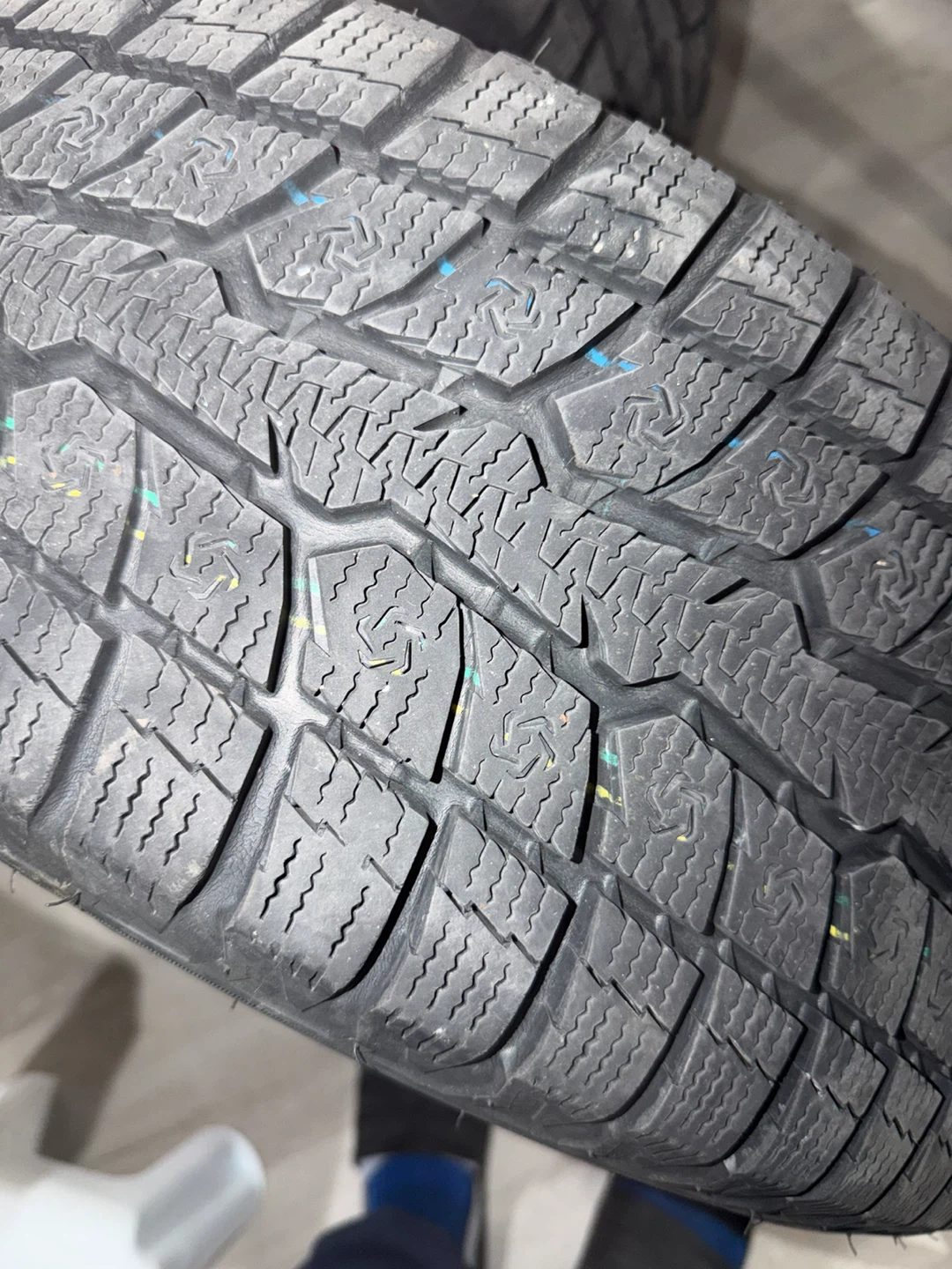 225/60R17 99H Tires on ED Design Rims - photo 2