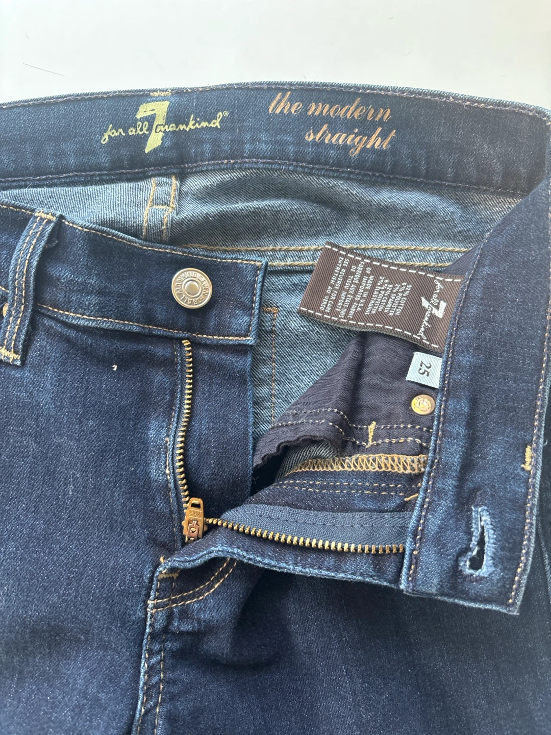 7 For All Mankind The Modern Straight Jeans Size 25 - photo 5