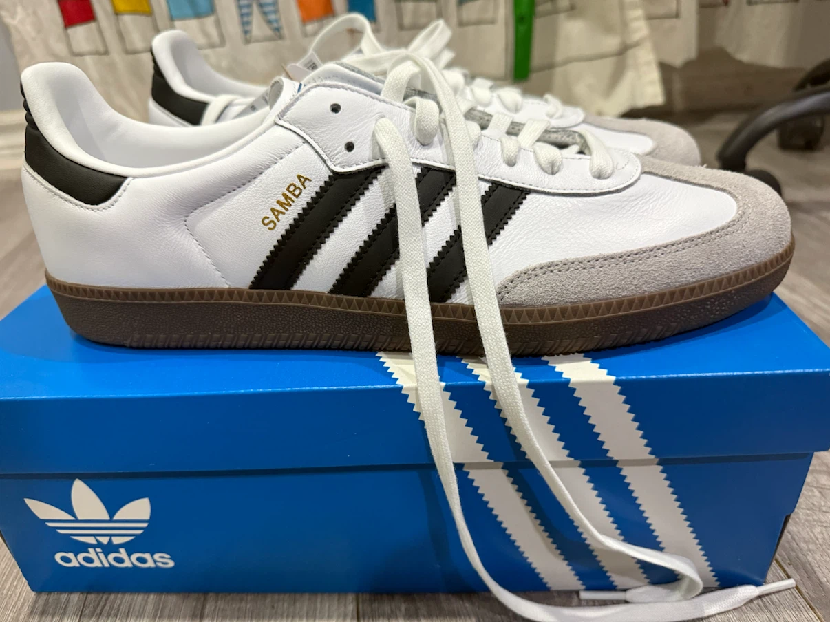 Brand New Adidas Samba OG Shoes - White/Black