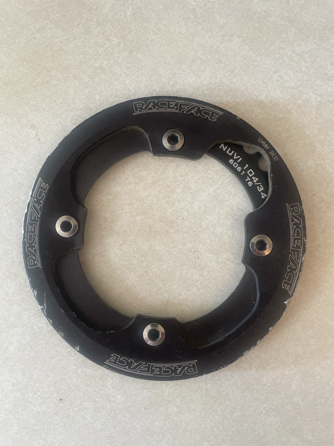 Race Face NUV1 104/34t Bicycle Chainring