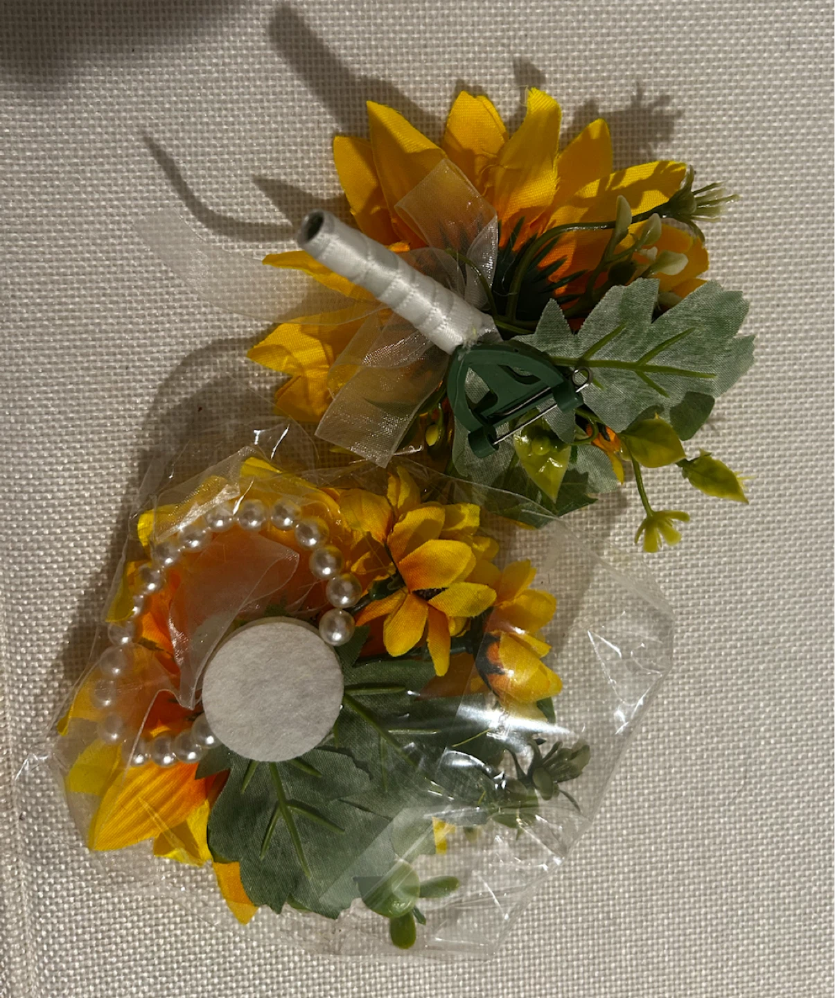 Sunflower Corsage and Boutonniere Set - photo 2