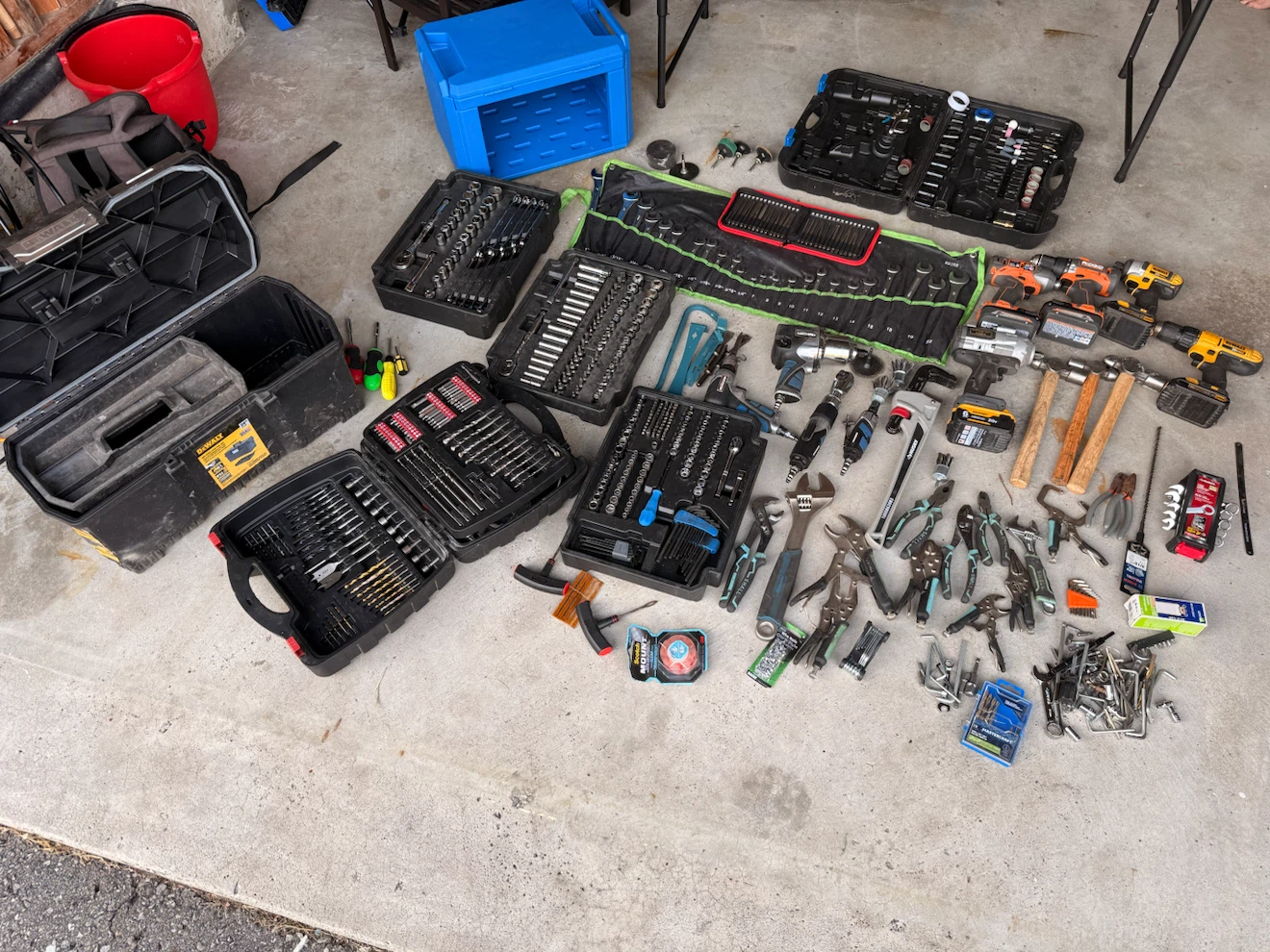 Tool Cabinet + tools Combo - MUST SEE!