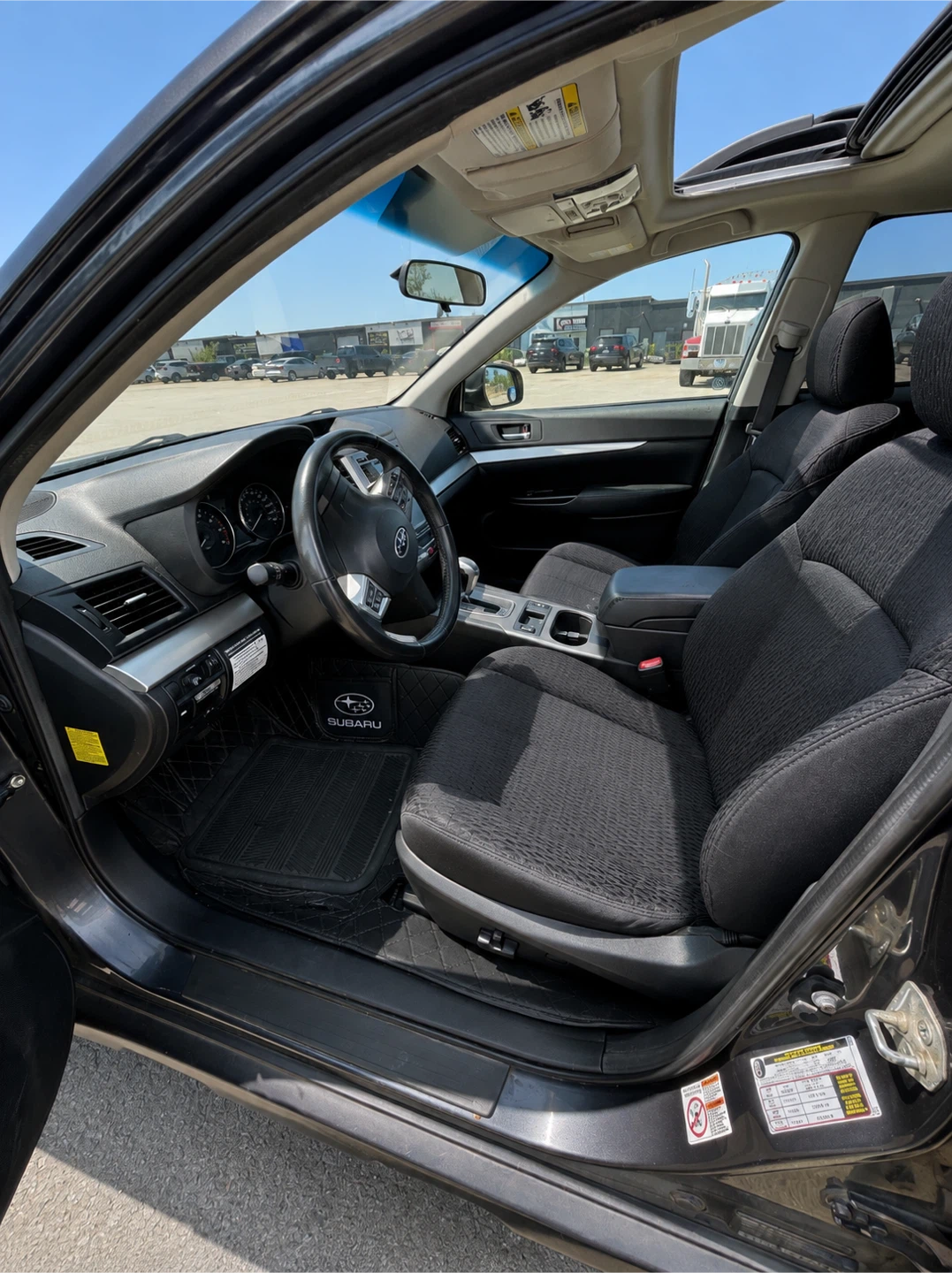 2012 Subaru Outback AWD - photo 5