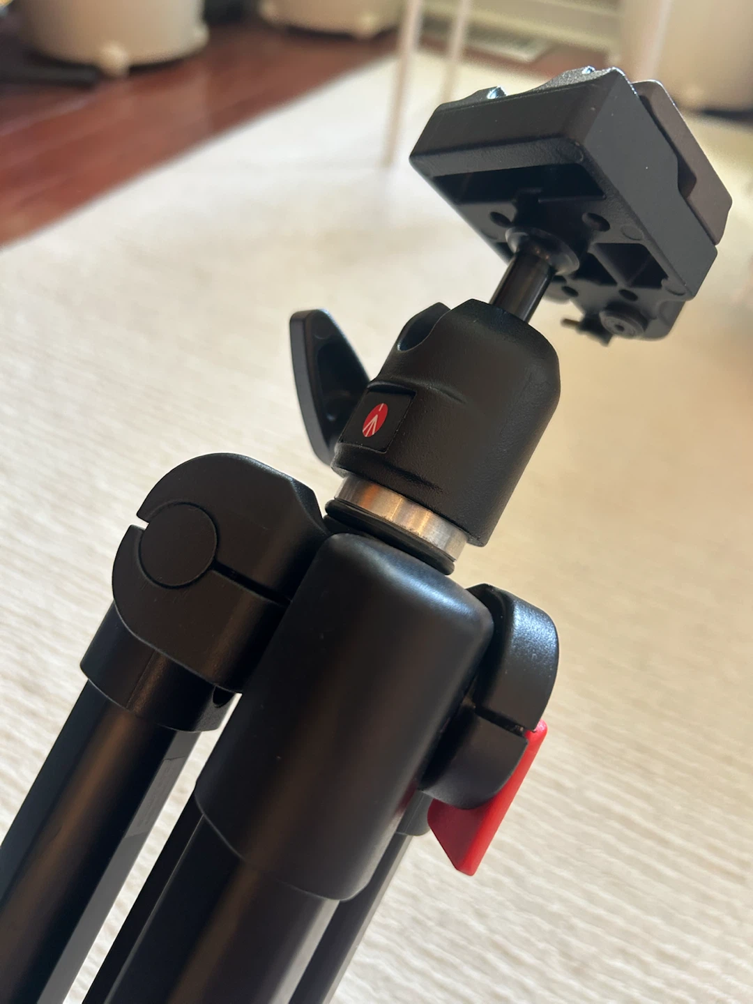 Manfrotto 725B Digi Black Tripod with Ballhead - photo 5