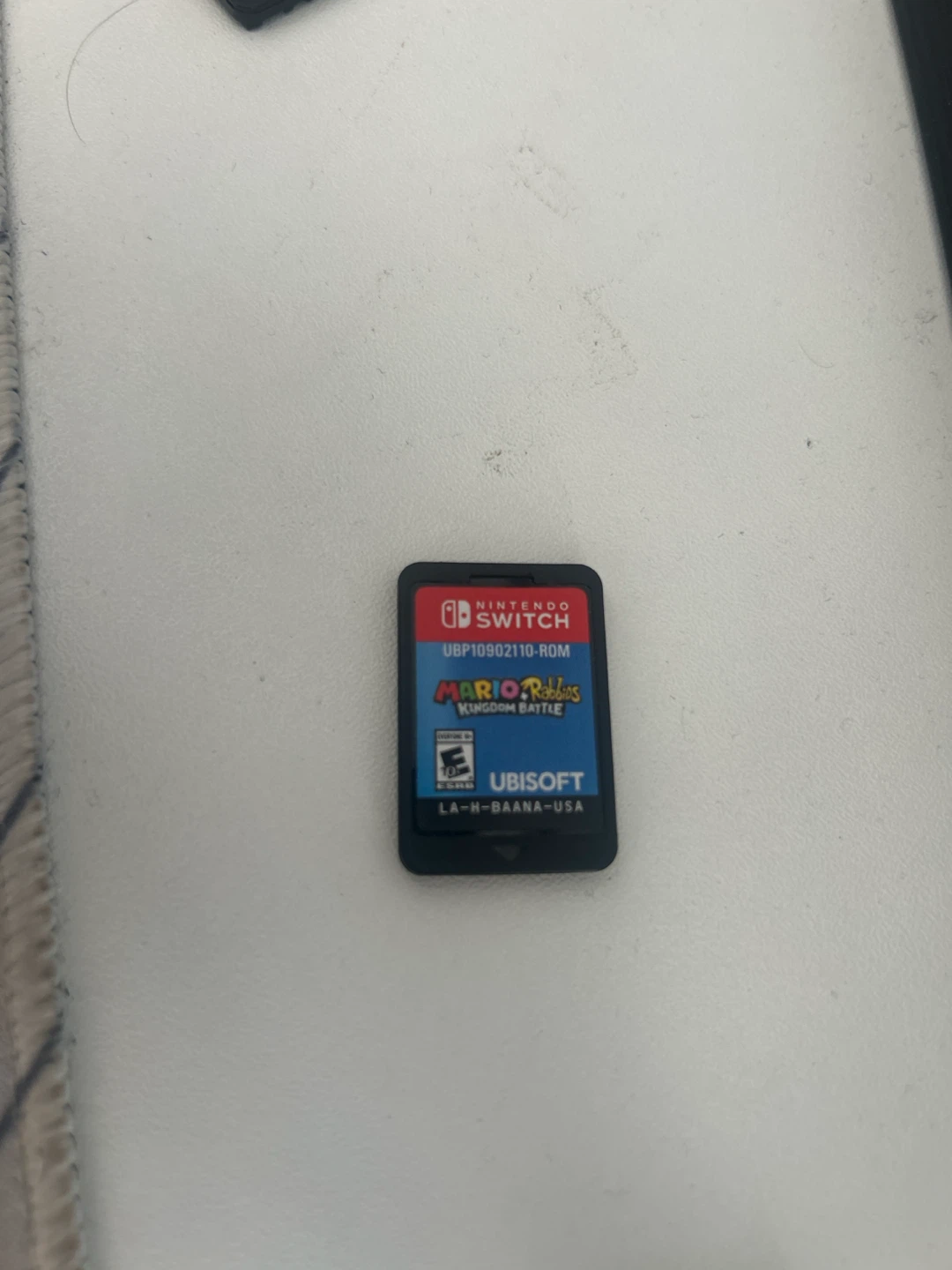 Nintendo Switch Mario + Rabbids Kingdom Battle Game