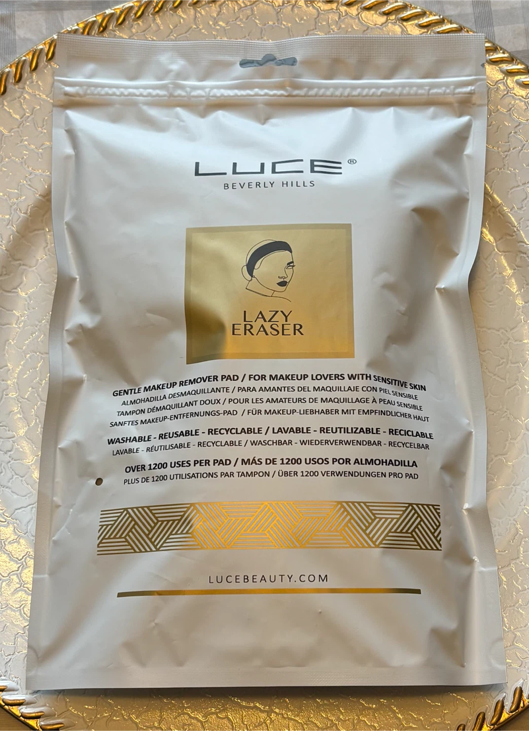 ✨✨LUCE Beverly Hills Lazy Eraser Makeup Remover Set - White