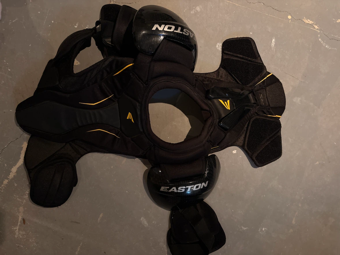Easton Hockey Chest Protector