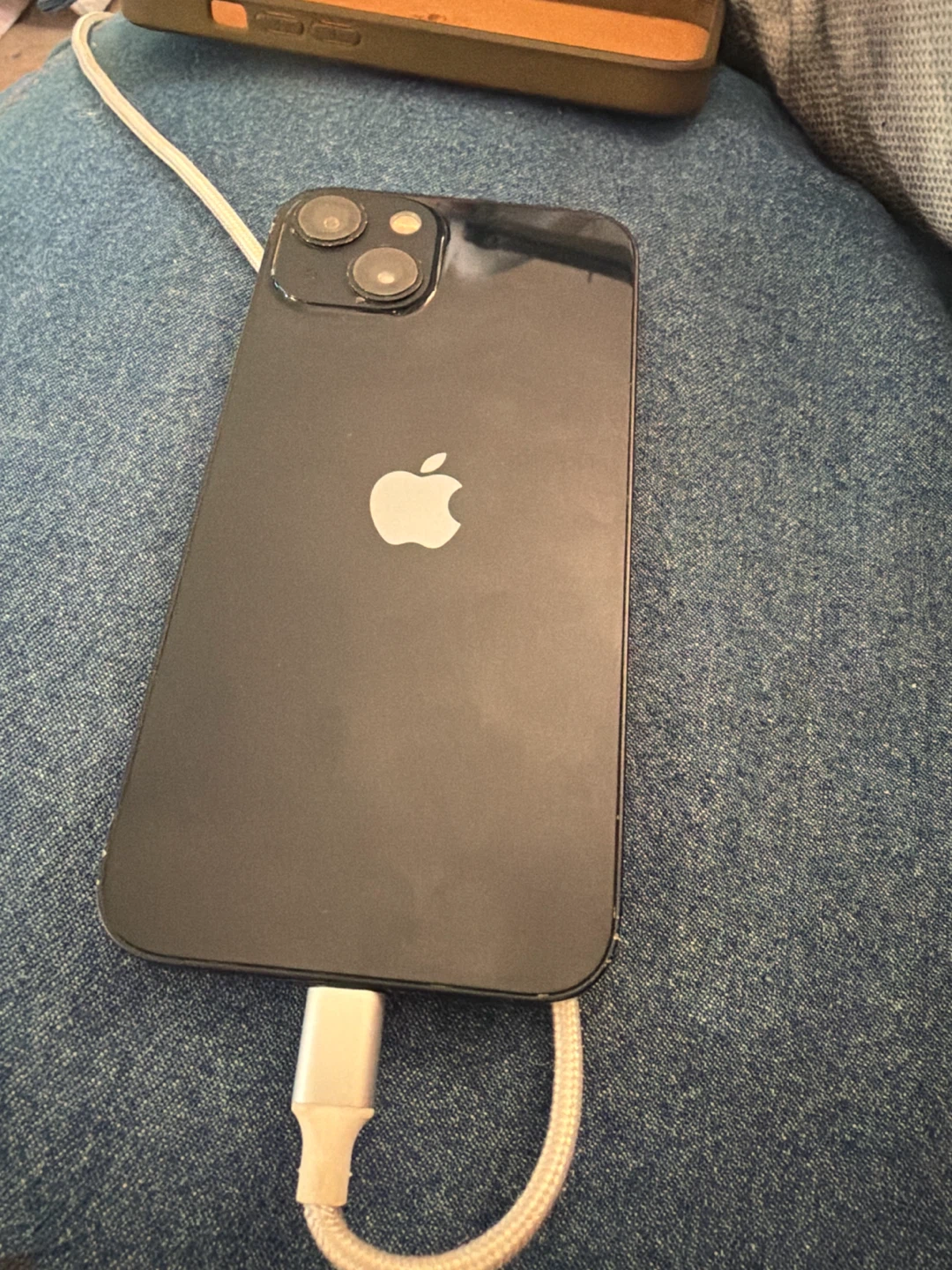 Apple iPhone 13 - photo 2