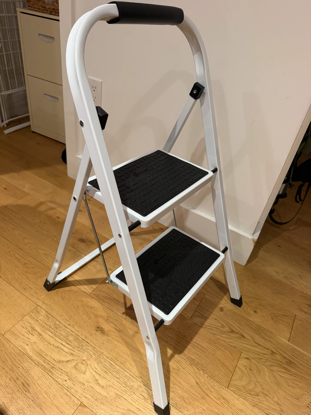 White 2-Step Folding Ladder