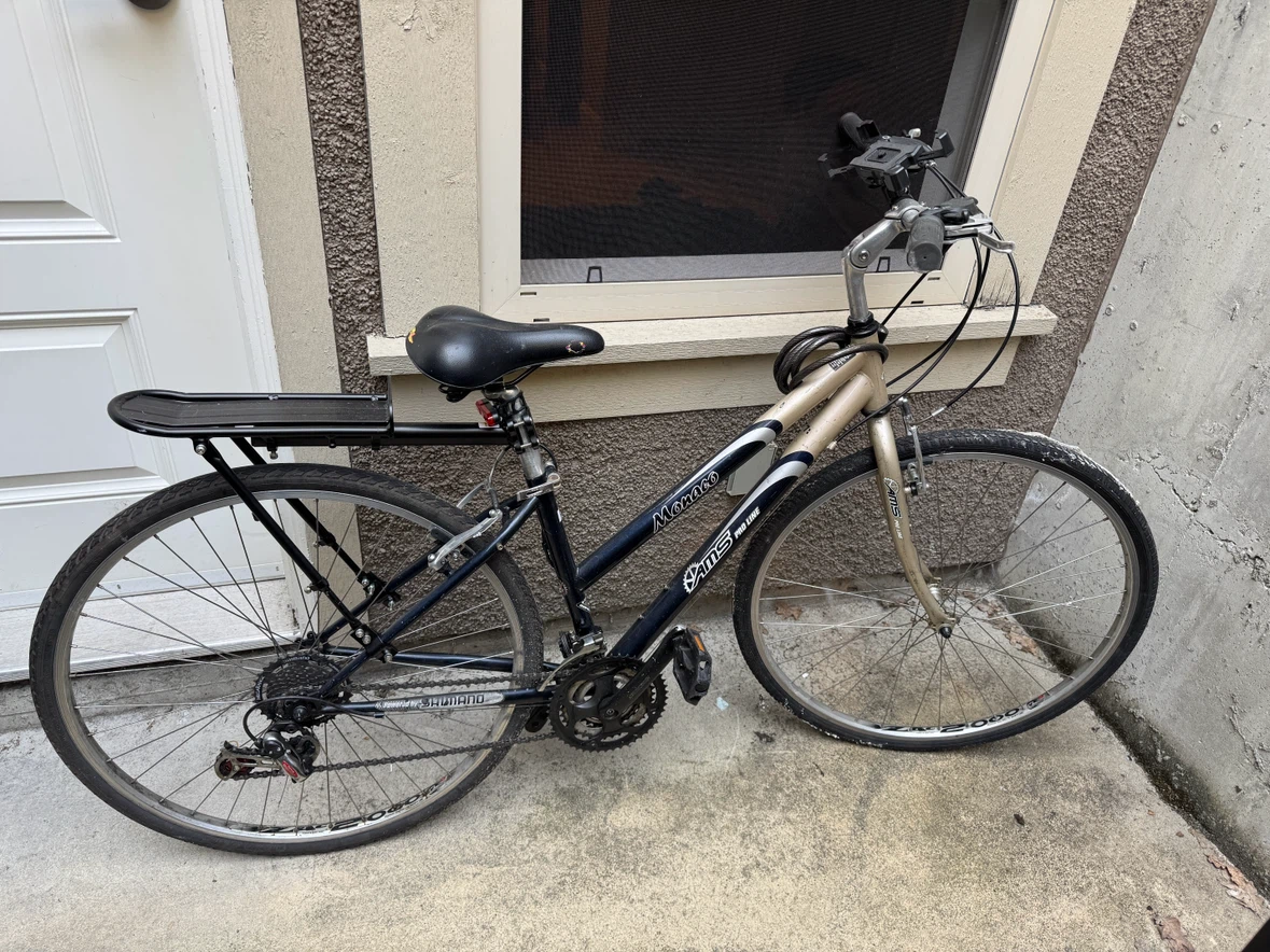 AMS Monaco City/Hybrid Bike w/ Cargo Rack (Fits 5'3" to 5'7")