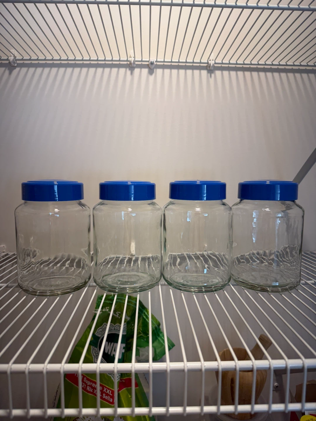 Set of 4 Clear Glass Jars (200 g) with Blue Lids - photo 2