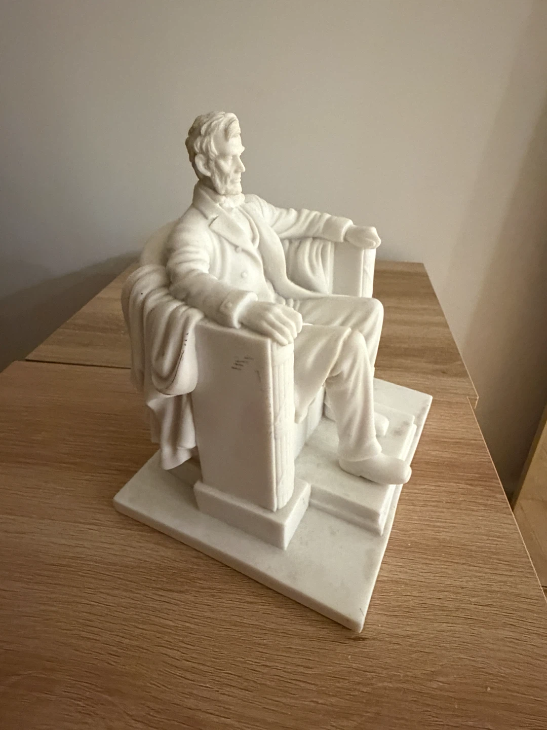 Abraham Lincoln Statue - photo 3