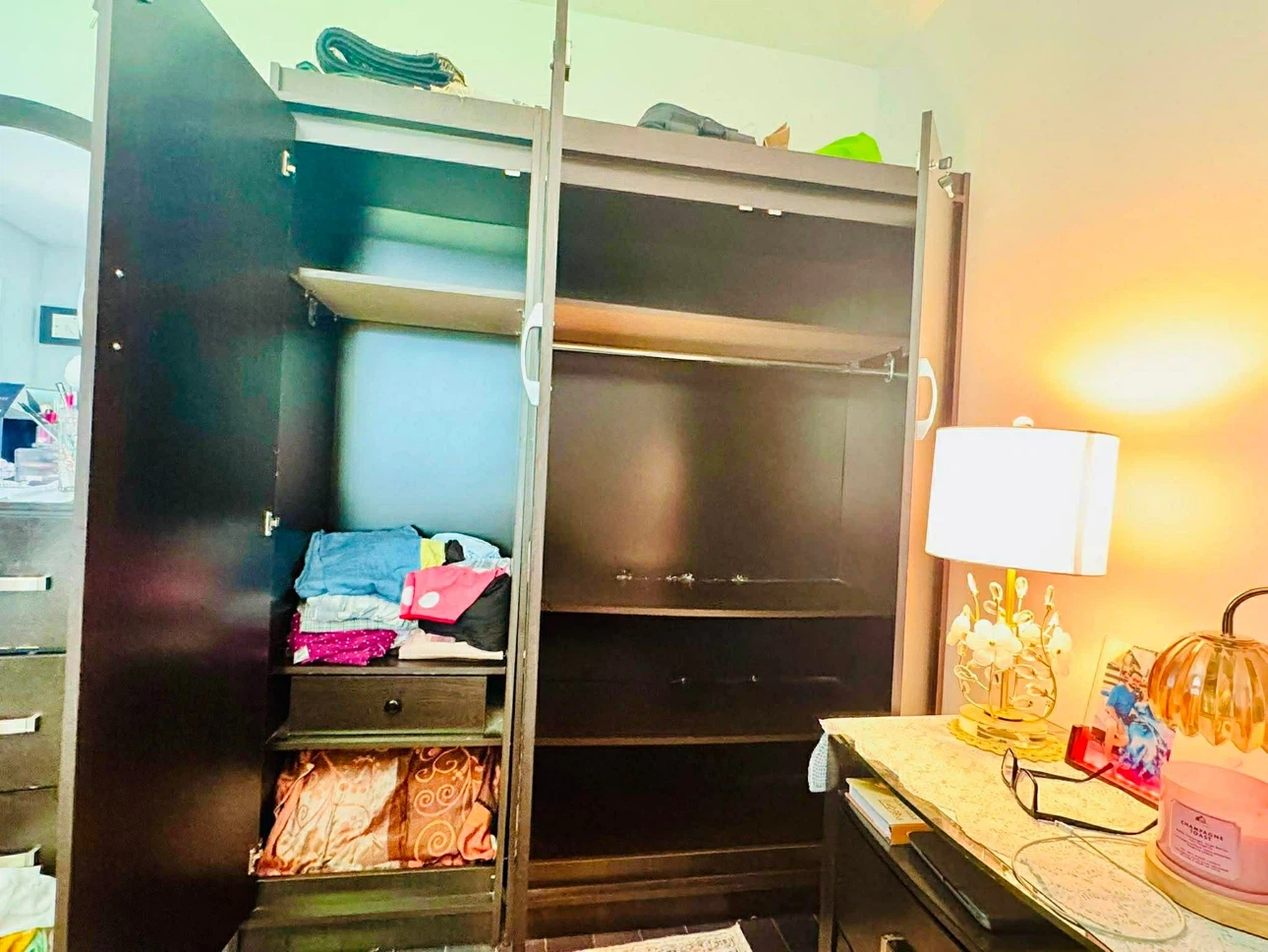 Dark Brown Wardrobe with Mirrored Doors - photo 3