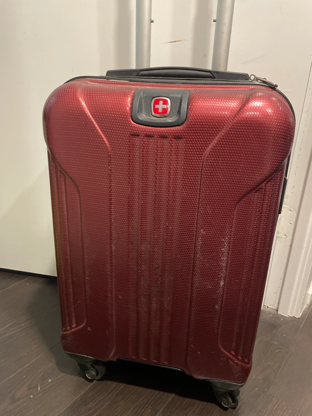 20" Swiss Gear Hardside Carry-On Luggage