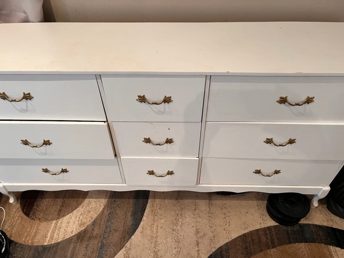 White Dresser with 9 Drawers - photo 2