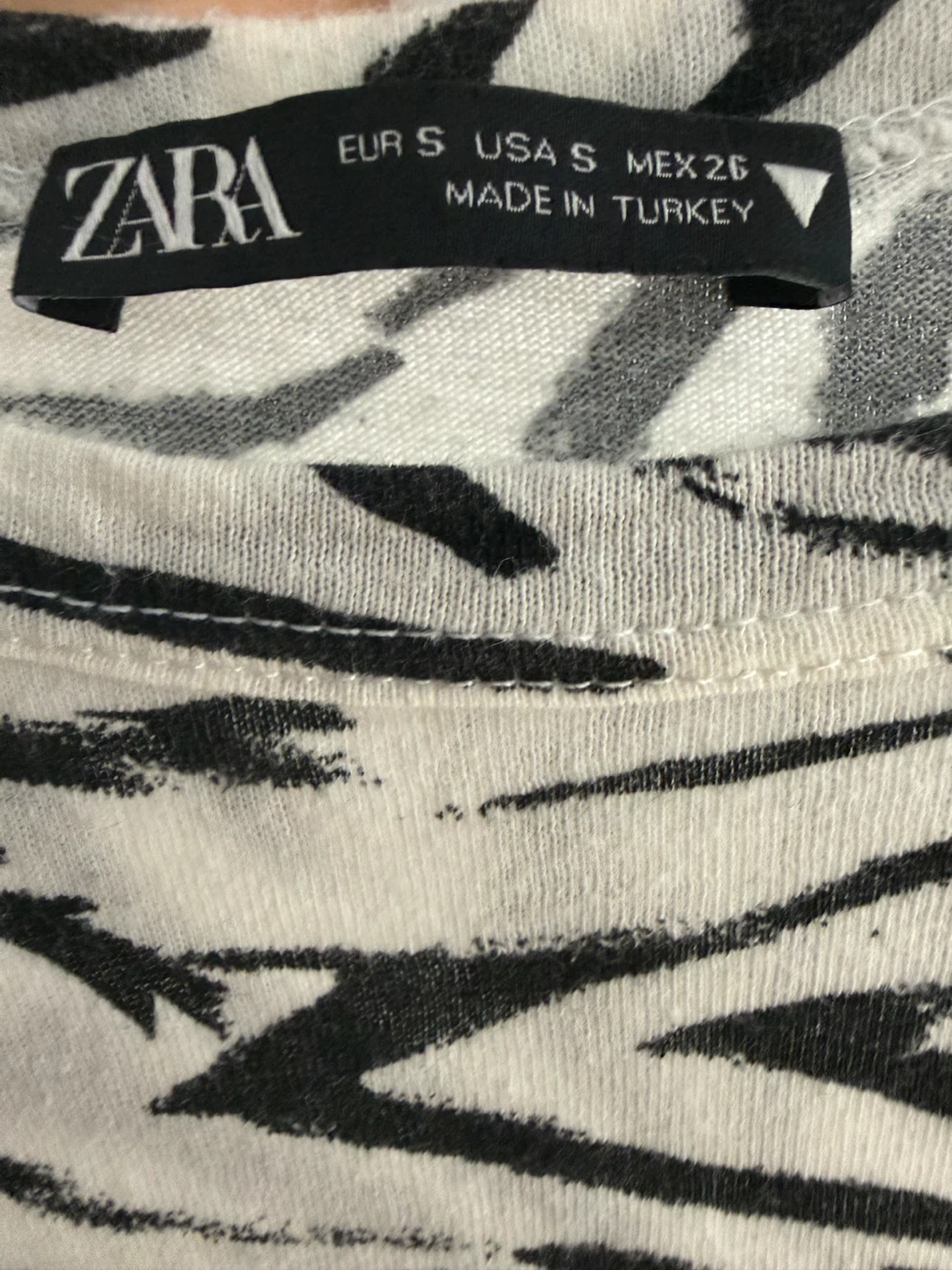 ZARA Zebra Print T-Shirt - Size S - photo 3