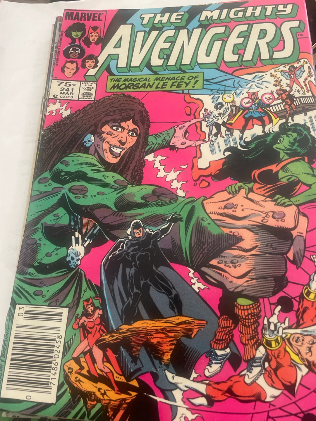 The Mighty Avengers #241 Comic Book