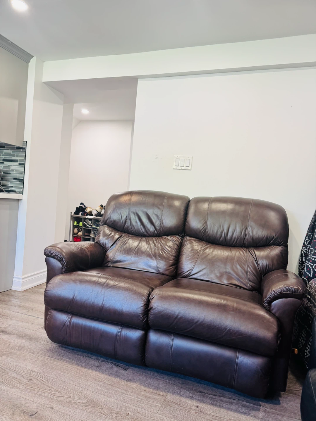 Brown Leather Loveseat Recliner - photo 3