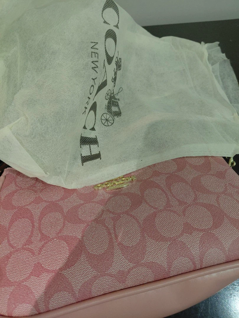 Coach Pink Monogram Shoulder Bag - photo 3