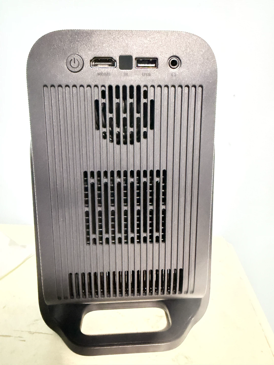 TCL Projector a Google TV - photo 2
