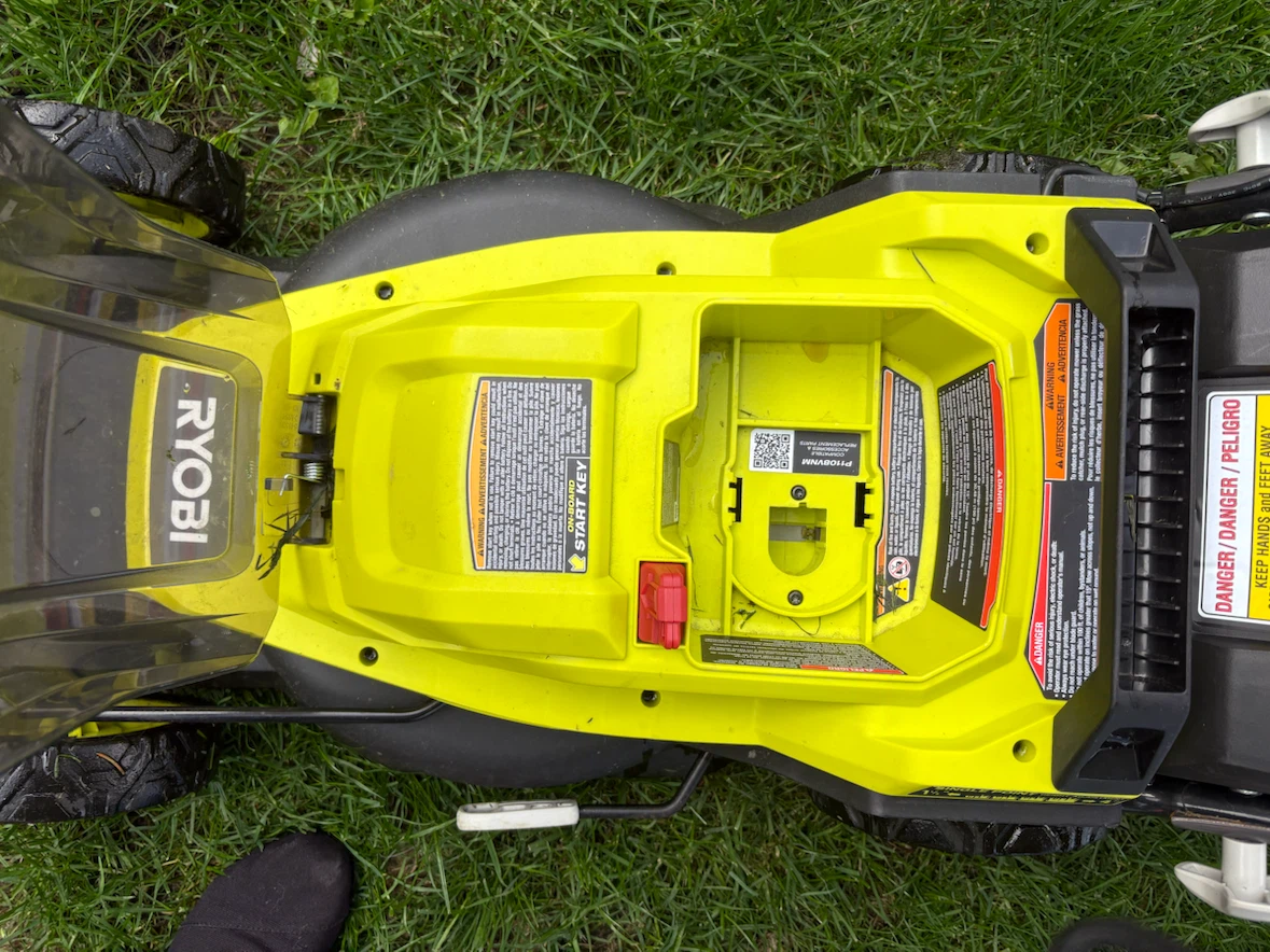 Ryobi 13” lawnmower /w 4ah battery & charger - photo 2
