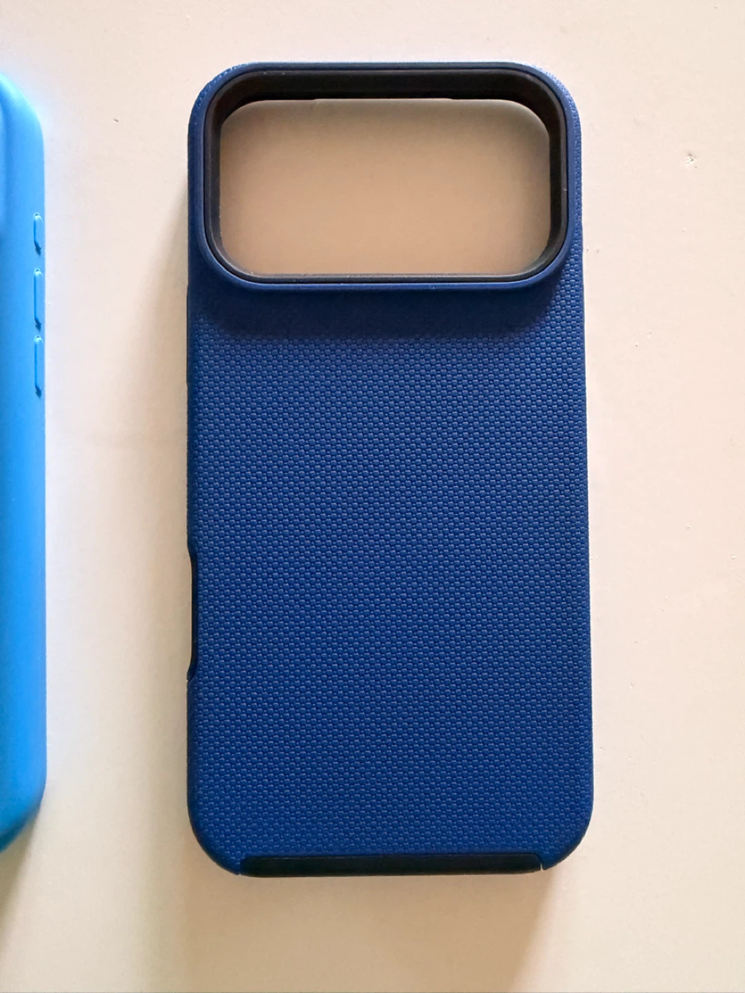 Apple iPhone 17 Pro Max Cases - photo 4
