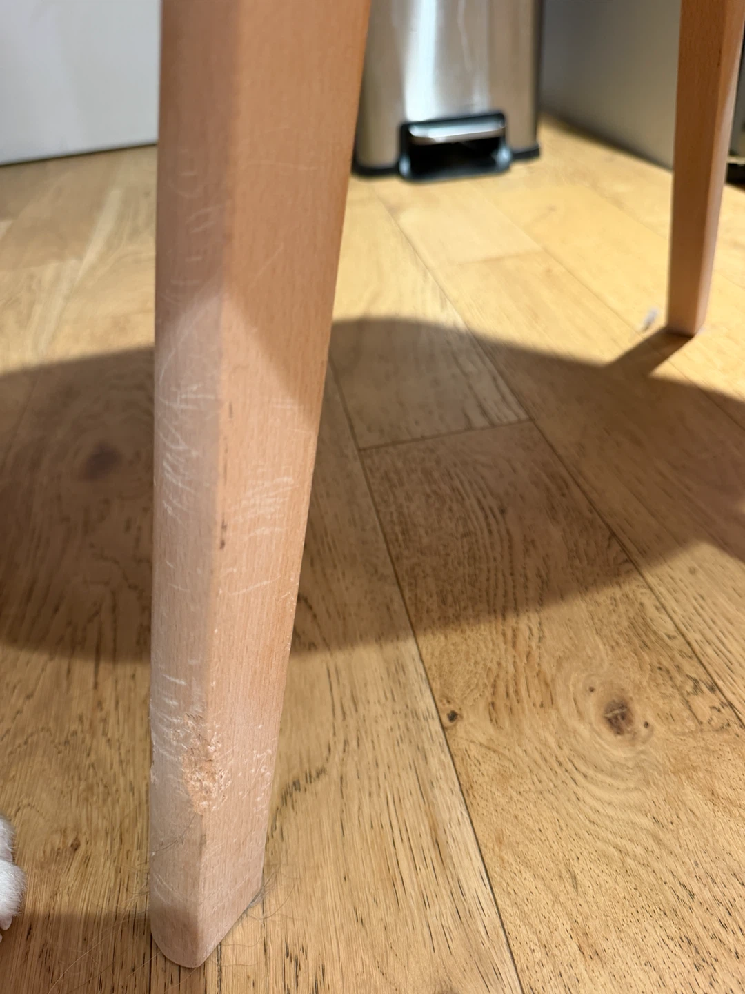 Set of 4 White Dining Chairs with Wooden Legs - photo 4