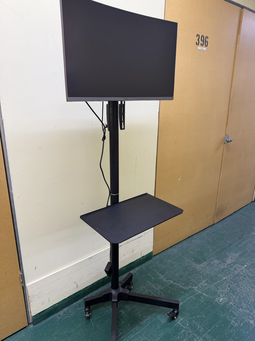 Samsung 43” Curved Monitor/TV on Mobile Rolling Stand with Shelf - photo 2
