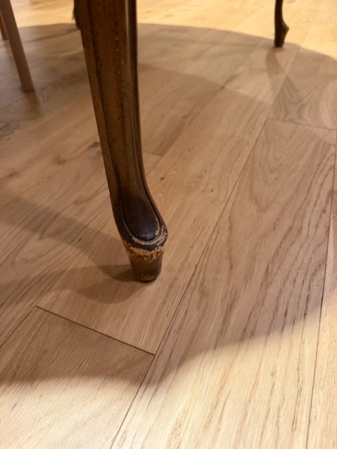 Vintage Oval Dining Table - photo 3