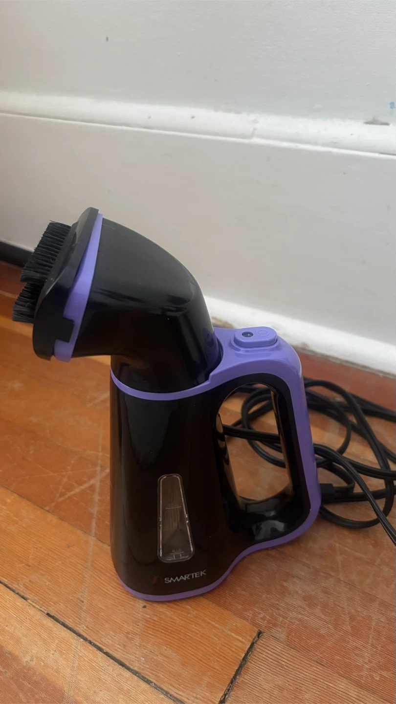 Travel handheld steamer