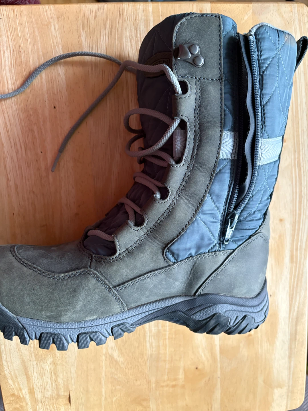 KEEN Women's Hoodoo  Winter  Boots - Size 8.5 Wide (Waterproof) - photo 3