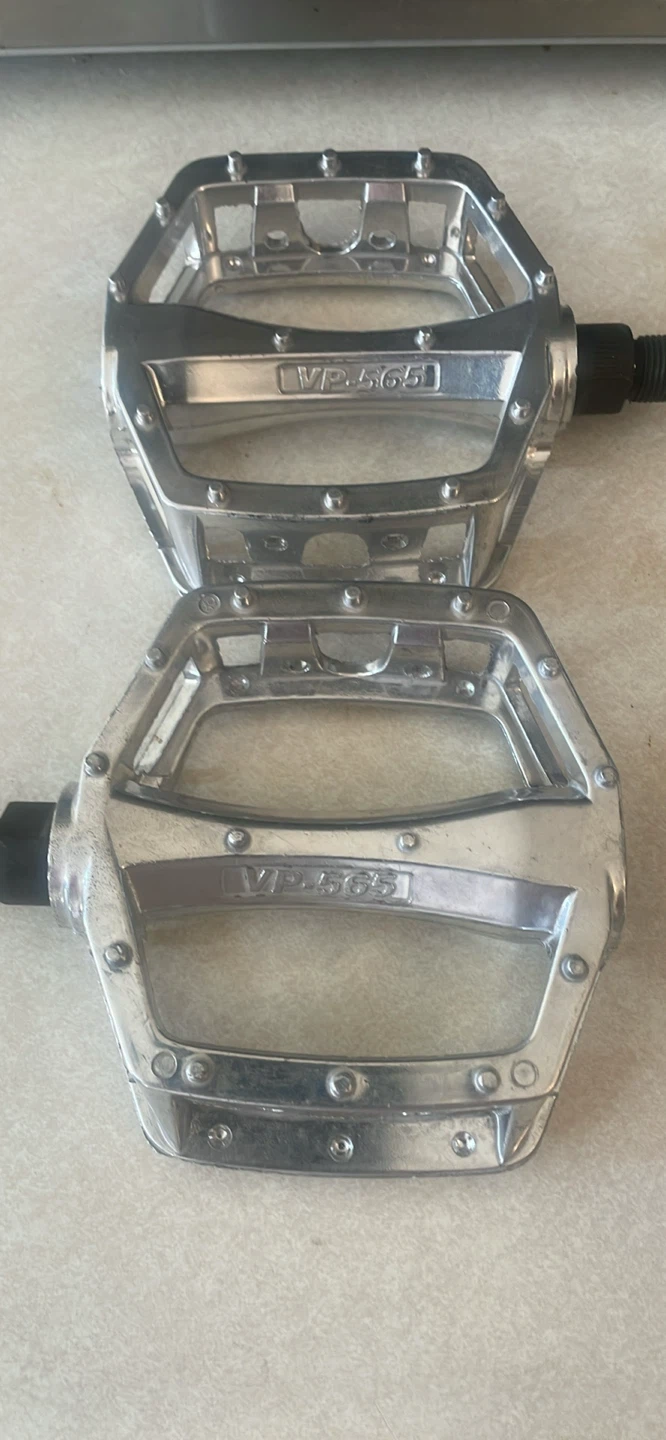 VP 565 Bicycle Pedals