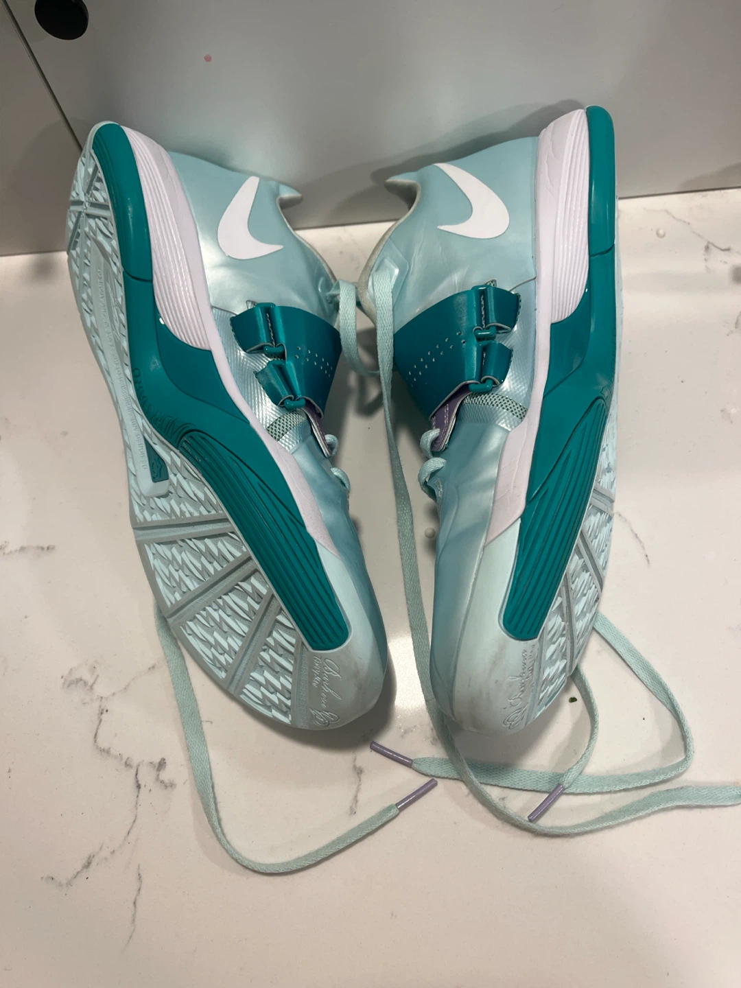 Kd 14 “Easter” Colourway basketball shoe Size 11 US - photo 3
